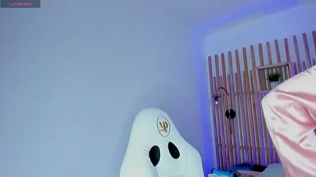 ciara blake online show from 04-17-26, 07:39