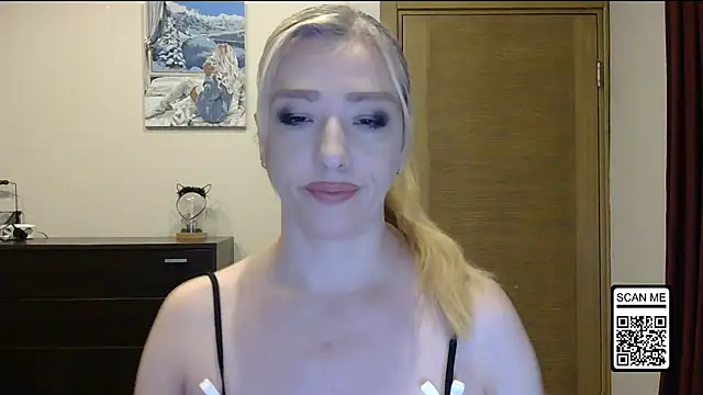 Wild Silk Desire online show from 11-08-25, 02:39