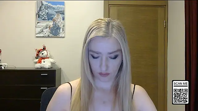 Wild Silk Desire online show from 12-14-25, 03:17