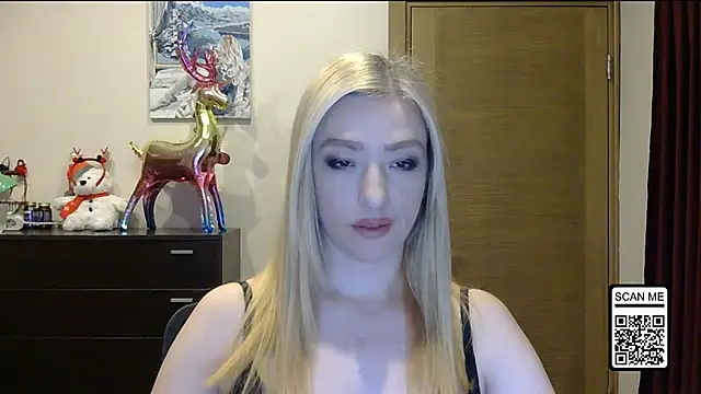 Wild Silk Desire online show from 12-20-25, 03:41