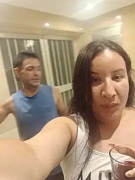 hotCOUPLEPETRA online show from 07-30-26, 12:31