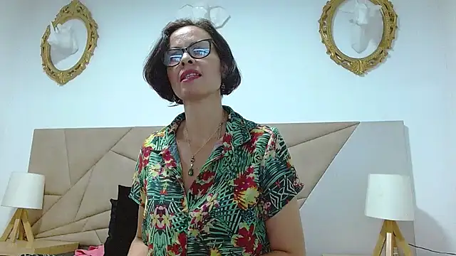 amanda ramirez online show from 11-27-25, 08:11