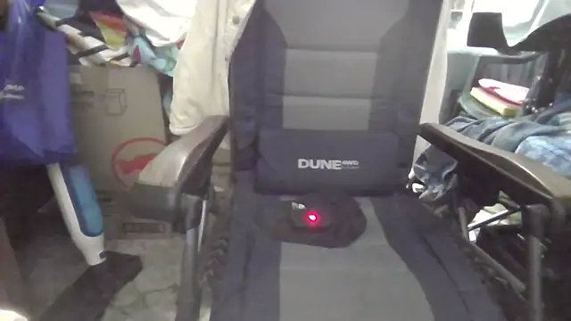 Lovyourpuss online show from 04-17-26, 12:13