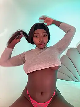 alissradiante1 online show from 04-28-26, 02:27