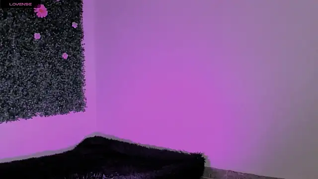 casieee love online show from 05-19-26, 10:27