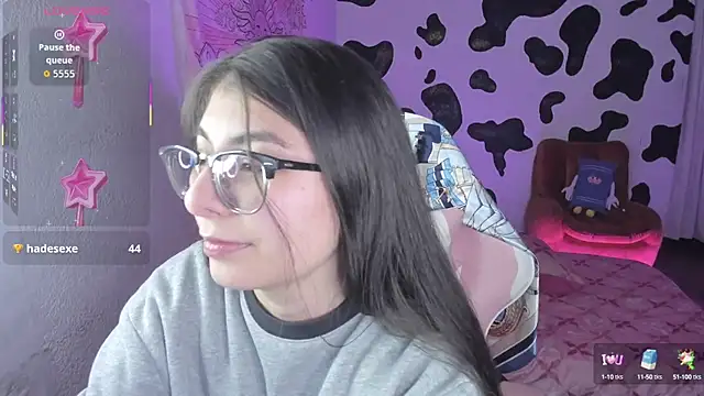 abbie jensen  online show from 09-24-25, 04:27