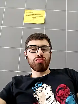 Snapshot of Angelsordemons6 chatting on 09-14-25, 01:43 Angelsordemons6 online show from 09-14-25, 01:43