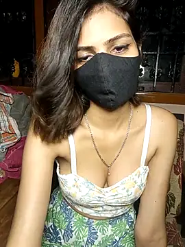 Isha Sax online show from 09-22-25, 06:43