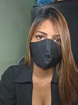 Isha Sax online show from 03-20-26, 06:29