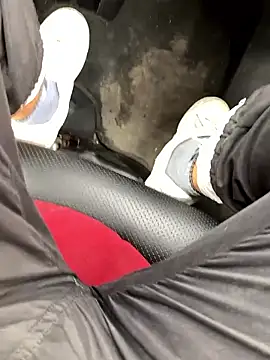 USUARIO-23 online show from 01-19-26, 02:43