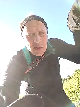 Vince072 online show from 04-26-26, 08:12