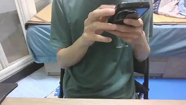 yzy 22 fun online show from 05-07-26, 02:33