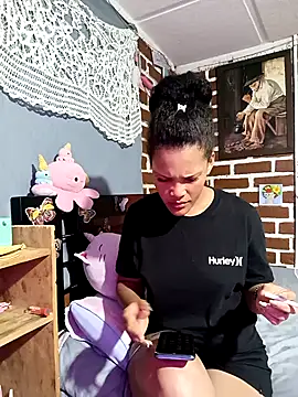 Snapshot of Cataleya-black chatting on 04-08-26, 12:21 Cataleya-black online show from 04-08-26, 12:21