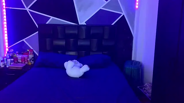 jazminslut online show from 04-27-26, 01:36