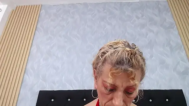 xandrinakarzon online show from 11-08-25, 12:49