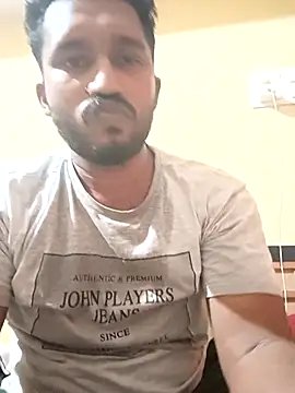 Snapshot of m_king1907 chatting on 09-14-25, 07:24 m king1907 online show from 09-14-25, 07:24