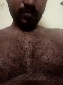 Snapshot of m_king1907 chatting on 10-16-25, 08:32 m king1907 online show from 10-16-25, 08:32