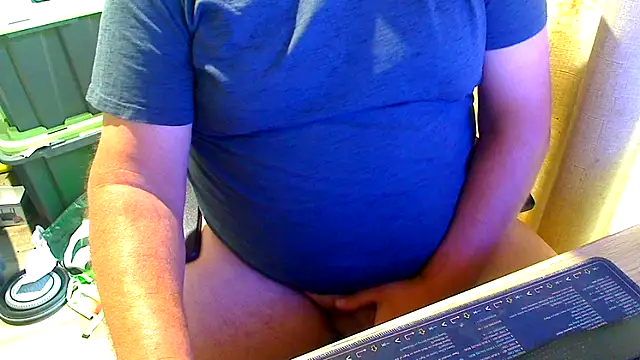 latexsub75 online show from 03-23-26, 09:52