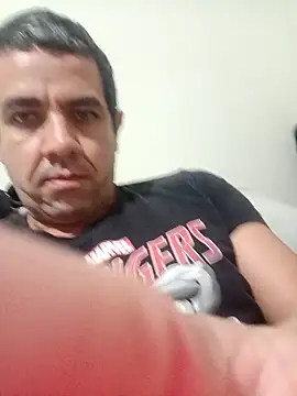 Homempintudo online show from 04-18-26, 06:17