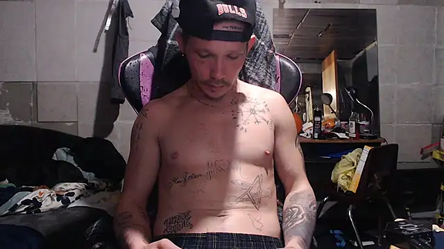 mastertrap online show from 12-01-25, 05:34