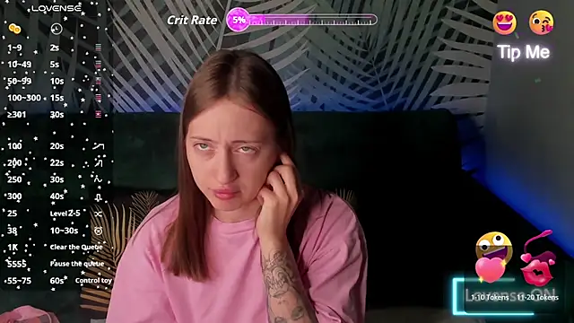 ChristyCrayme online show from 06-19-26, 10:02