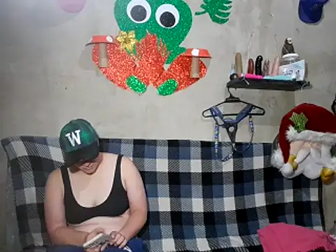 Snapshot of twodoo chatting on 12-05-25, 04:36 twodoo online show from 12-05-25, 04:36