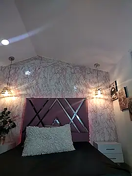 Dolce pearl online show from 03-19-26, 01:42