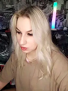 HoneyNelly online show from 12-13-25, 11:54