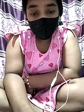 Snapshot of Rubaiya1 chatting on 09-14-25, 07:13 Rubaiya1 online show from 09-14-25, 07:13