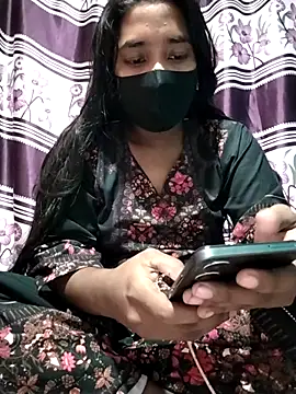 Snapshot of Rubaiya1 chatting on 10-30-25, 07:14 Rubaiya1 online show from 10-30-25, 07:14