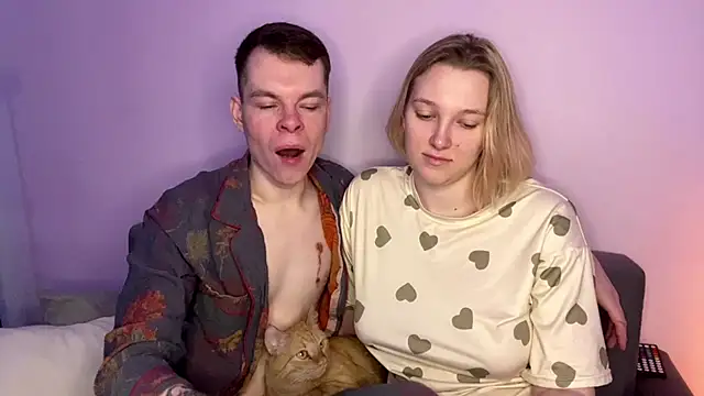 julielourens online show from 03-07-26, 07:38