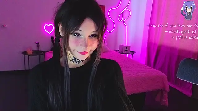 Snapshot of your_little_eva chatting on 02-16-26, 08:21 your little eva online show from 02-16-26, 08:21