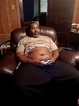 Snapshot of Mrbull67 chatting on 09-22-25, 07:05 Mrbull67 online show from 09-22-25, 07:05