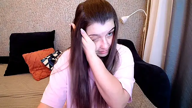 CherryZlata online show from 12-14-25, 05:51