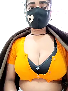 Snapshot of Nodi- chatting on 12-16-25, 07:02 Nodi- online show from 12-16-25, 07:02