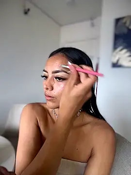 im-isabella online show from 04-24-26, 07:05