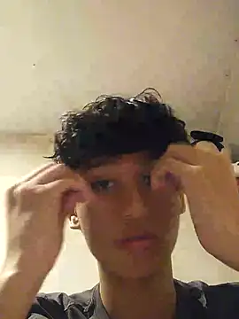 Snapshot of Jean200600 chatting on 10-11-25, 06:39 Jean200600 online show from 10-11-25, 06:39