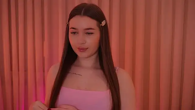 LiaGotti online show from 11-25-25, 07:03