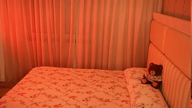 LiaGotti online show from 04-09-26, 06:46