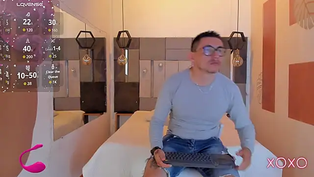 FreyrStone online show from 12-14-25, 05:35