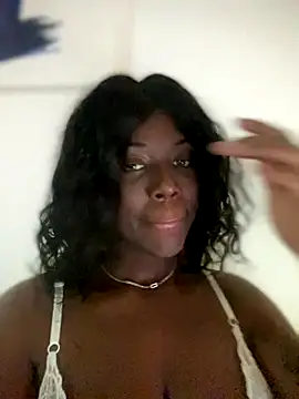 Snapshot of Alexia_24 chatting on 09-09-25, 01:38 Alexia 24 online show from 09-09-25, 01:38