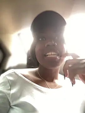 Alexia 24 online show from 02-06-26, 06:11