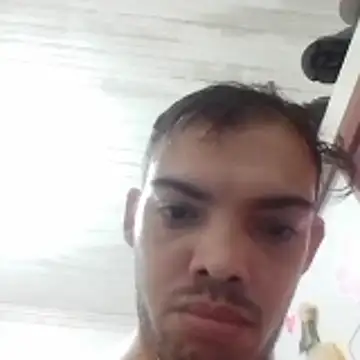 GuilhermeYuree online show from 04-10-26, 08:13