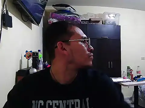 DOBLEWYOSK69G online show from 10-10-25, 05:50