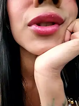 Juliana Xander online show from 11-12-25, 02:17