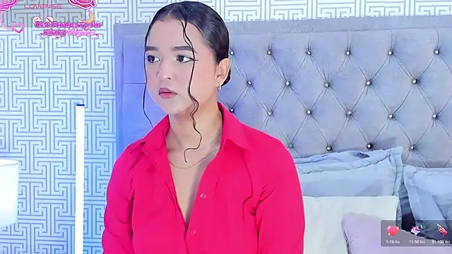 Snapshot of Evaa_Lunna_ chatting on 12-04-25, 08:17 Evaa Lunna online show from 12-04-25, 08:17