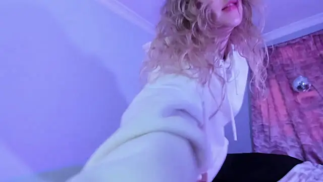 Pamela Squirtt online show from 11-05-25, 12:16