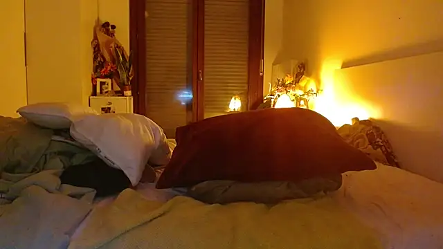 refem9 online show from 11-17-25, 06:24