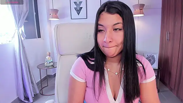 Snapshot of DANDARA_THOM chatting on 12-03-25, 08:07 DANDARA THOM online show from 12-03-25, 08:07