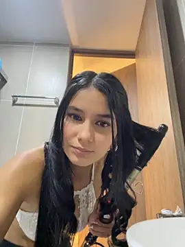 Vaneza G1 online show from 11-29-25, 04:04